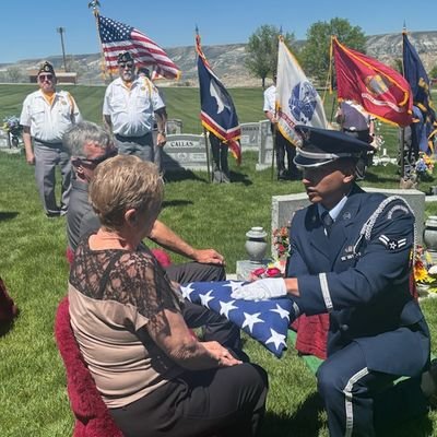 Marine mom, wife, God & family,1A 2A, Maga, animal advocate, eradicate puppy mills & backyard breeders, humanely traps and rescues stray or lost animals. NO DM