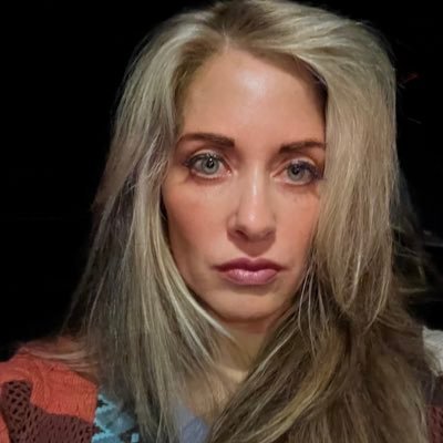 mcat510's profile picture. Nurshrink, memestress, lover of science, humor & God