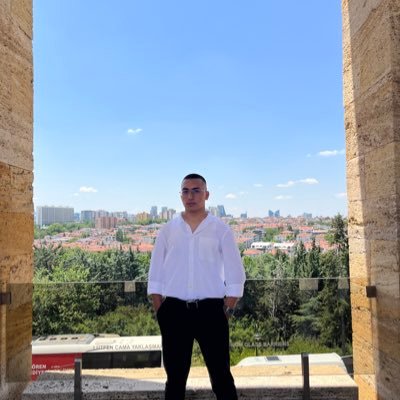 bozkurtemirhn's profile picture. 06