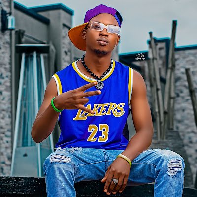 Calcom_thefirst's profile picture. 