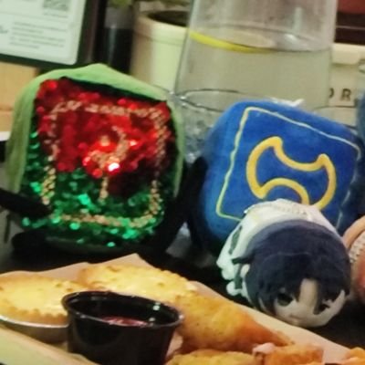 SS垢のあり方を探す古代人プレイヤー
FF14/ゼルダ/DMC/モンハン/FF7re/エルデンリング/ブルアカ/アークナイツ/競馬/引退馬などについてつぶやきあり
ʕ•ﻌ•ʔฅ昔のアカウントが使えなくなったので新しいのを作りました ˶˙ᵕ˙ )ノ゙
髪型チェンジは水飲み如く。
(ほぼヤメ)
よろしくね!