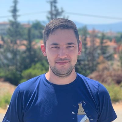 rizaozdulger's profile picture. Alışkanlıklarıyla yaşayan.