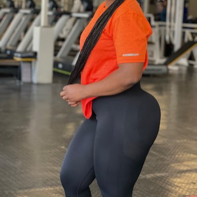 TDKThandaa's profile picture. I'm LOUD.🙌..In love with Hlomu Series ..ZA🇿🇦 Intomb edl  insimbi… lover of squat❤️