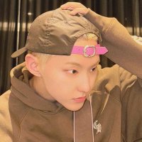 ౨ৎ (@simb00b) 's Twitter Profile