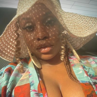 Emzy01714401's profile picture. #Digital Marketer/Growth Manager