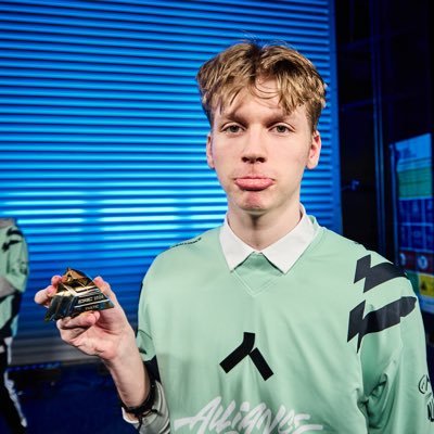 Alliance Unlucky 🌹 Profile