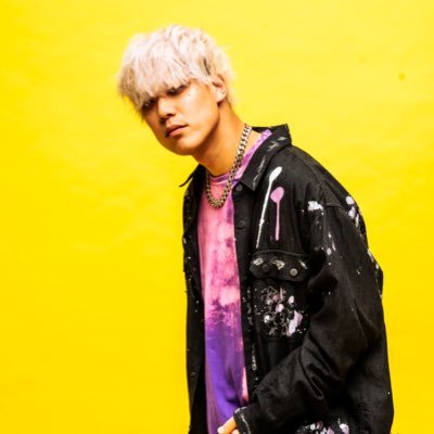 REY(@REY_baby_babu) Guitar/Composer/Rap/Fashion Instagram→ https://t.co/tuzDnzyLcU