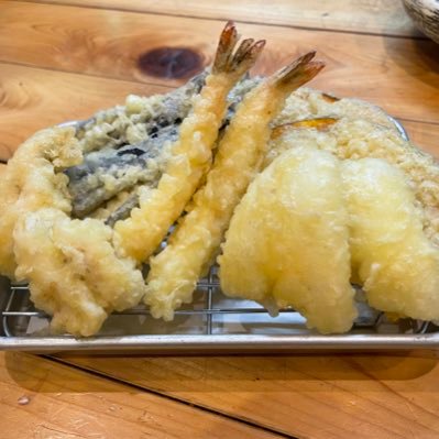 BowMuscle72610's profile picture. 筋トレアカウントにしようとしたら、医薬品産業にばかり目が行ってしまう。