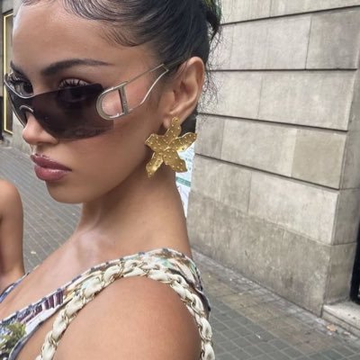 spaceinmychestt's profile picture. 🎧