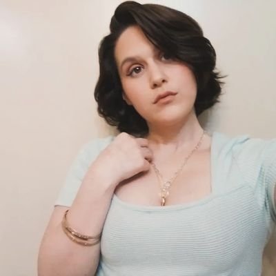 whatuptaylor's profile picture. can I be ur friend no ok