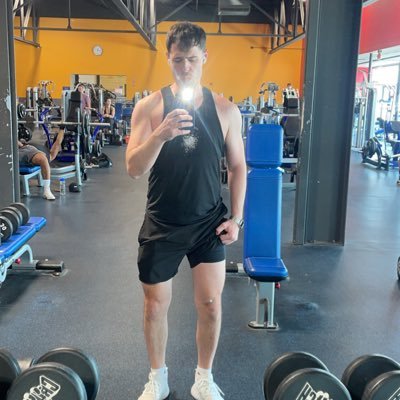 Simmer, Trekkie, LGBTQ+ š³ļøāš. He/Him. Gallery ID: Longlu92