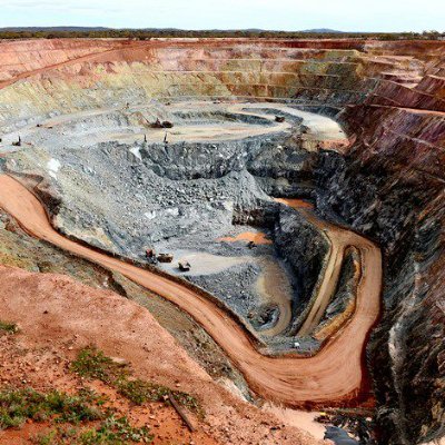 qinghai222's profile picture. Investing in global equities