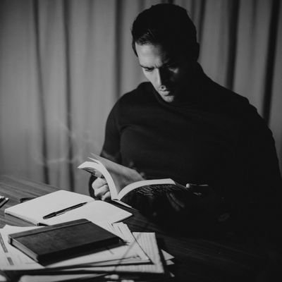 A distinguished concise reader author who has taken the literary world by storm with his unique and captivating writing style. ||SummaryBooksExpert!