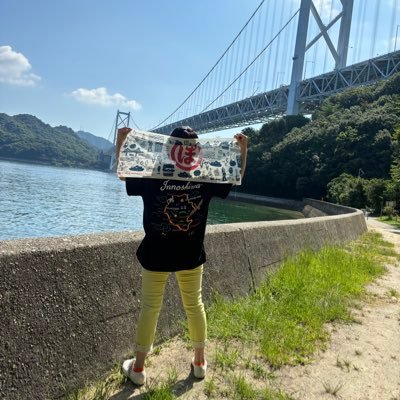 1975生まれ,九州の島出身。ポルノファンと繋がりたい 。無言フォロー失礼します。無言フォロー大歓迎。`06ハネウマライブから参戦。東京在住、男女年齢関係なく絡みたい😊タメ口ok😊よろしくお願いします🥺