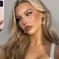şöbiyet (@90sreaderr) 's Twitter Profile