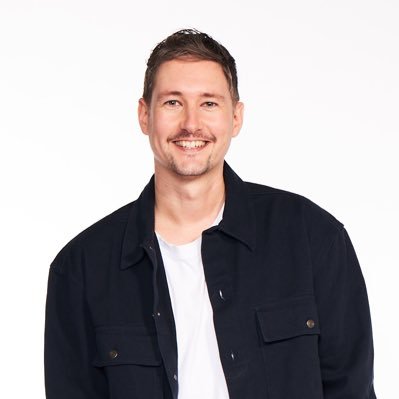 Elliot Holman