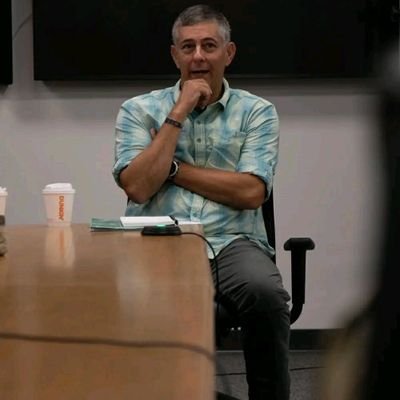 MobisSamuel's profile picture. 🤣🤣🤣🤣