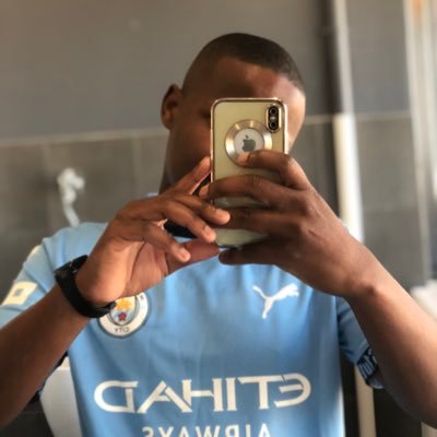 Minister of entertainment| Citizen|Orlando Pirates🏴☠️| Barcelona | Drizzy🦉