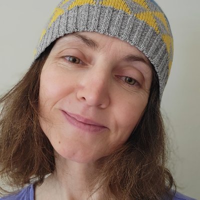 web dev | let's make it accessible | always a teacher | 💗 poetry 💗 trees | She/her | https://t.co/6eNhP8yrAk | https://t.co/lDtRZ2KESJ