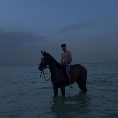 FARAj_Elmussli's profile picture. ((أسْتَغْفِرُ اللهَ العَظِيمَ الَّذِي لاَ إلَهَ إلاَّ هُوَ، الحَيُّ القَيُّومُ، وَأتُوبُ إلَيهِ))