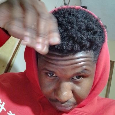 hil_kay_Elz's profile picture. Hilary