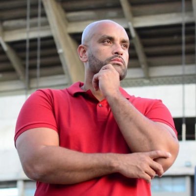 TENHO DEFEITOS
HONESTO E VERDADEIRO.
Represento uma legião de torcedores apaixonados pelo SPFC 🔴⚪⚫ Um sentimento que jamais acabará
https://t.co/E0NoUaUUmW
