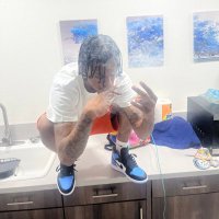 💸📈Marathon Shawnie💸📈 (@0000000zero00) 's Twitter Profile