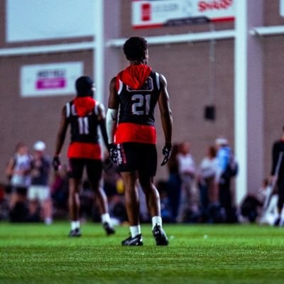 Midland University Commit|
5'10|
180Ibs|
TX|
zatdhar3525@gmail.com|
469-969-4392