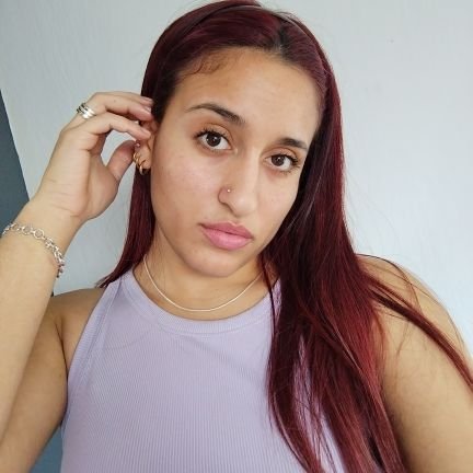 Sheila_Viglioni's profile picture. ♎
💙🤍❤ 
🦋
⚽