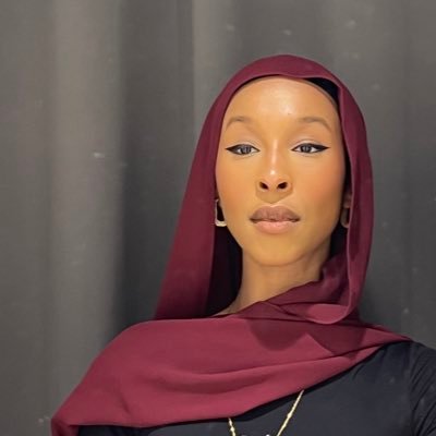 multi hyphenate babe 🧩 - all things people, growth + strategy @thedigitalsis | ex @nhs @wework @dicefm | attempting to build an 📲 do good & be of benefit