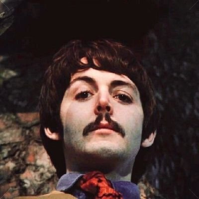 tuamigoelpana's profile picture. Hablemos de música. 
Un álbum cada Domingo.