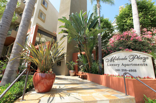Experience the finest in apartment living at Midvale Plaza Apartments.
Give us a call 310-208-4868