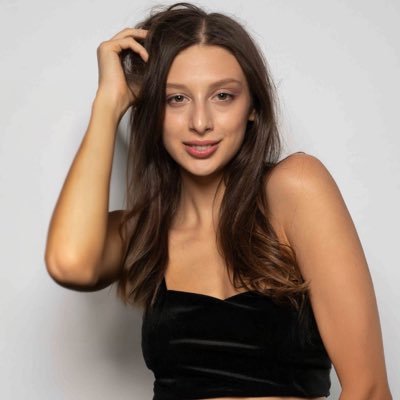 sia_kar_p's profile picture. AI & Web3 | Events & strategy