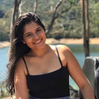 Sorria! Isso confunde quem não quer lhe ver bem❣️