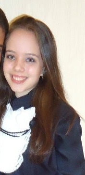 16 anos, santista e apaixonada por roupas, sapatos, perfumes, minha familia e meus amigos!