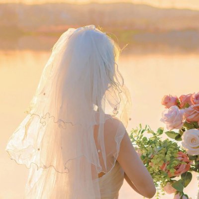 AlinneDiias1314's profile picture. Dreams are not just something you can imagine, but hard work is the bridge that leads to reality.