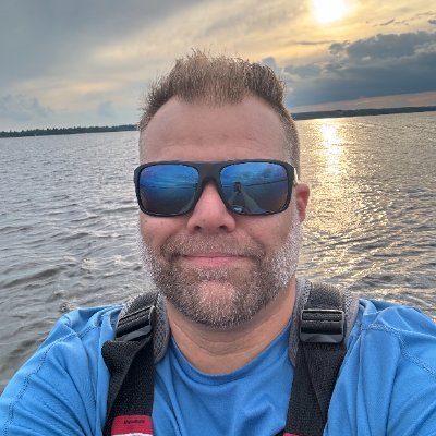 dumas_sim's profile picture. music🎶 studio🎧 hockey🏒 ski🎿 kayak🚣🏼‍♂️jetski