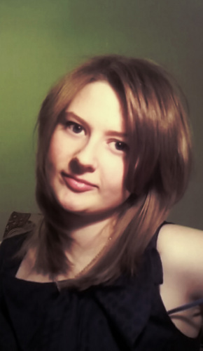 anna_v_p's profile picture. 