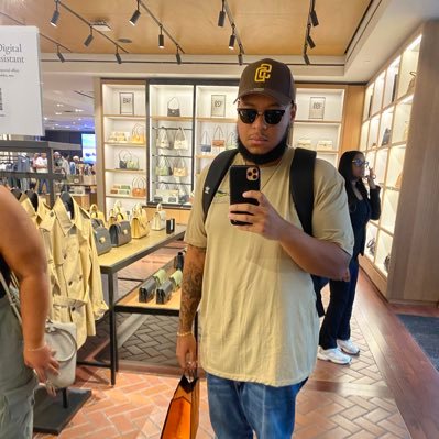 _chris345's profile picture. II.V.MMXV🕊