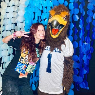 ViviVilla2389's profile picture. SpEd clerk at DZ 🤓