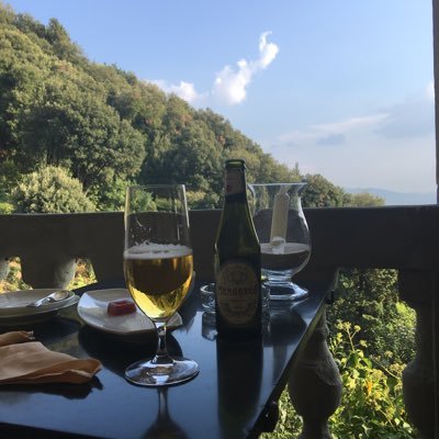 CoreyBreed's profile picture. Father, Inventor, Patent Holder, Entrepreneur, Texan and lover of all things Einstein, Sinatra, Martin, Bogart, and Grant.