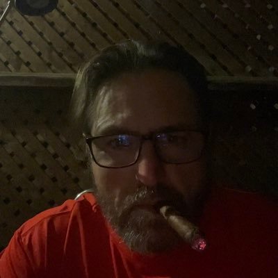 Leoleprof's profile picture. Professeur de littérature