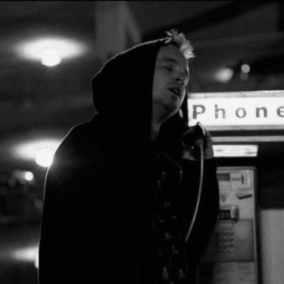 karyyyem's profile picture. 