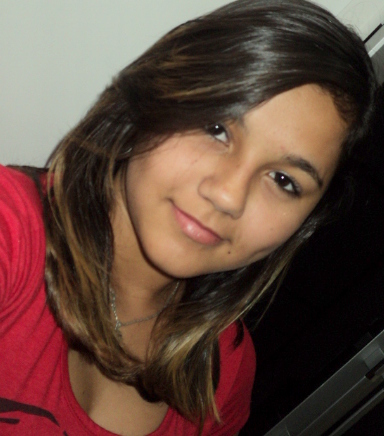 sou uma menina bonita feliz,alegre,que nunca estou de mal o mor mias se meche comigo tenho dó ....sou uma pessoa feliz isso que importa