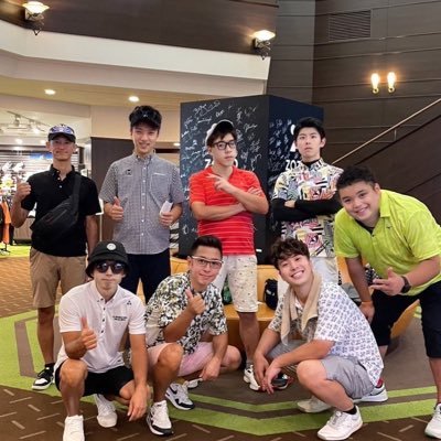 主にゴルフ🏌️♂️センスないので100行ったり来たり😅 2022年9月7日人生初の100切り!他にもマーベル、SiM、Creepy Nuts、韓国カジノ好き