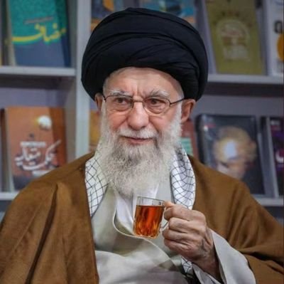 زندگی مثل اب در گذر است، قدر لحظه هارابدانید، قبل ازاونیکه حسرت بخورید،یه خواهر داغدیده😭😭
اینستاگرامnilofar13851357@