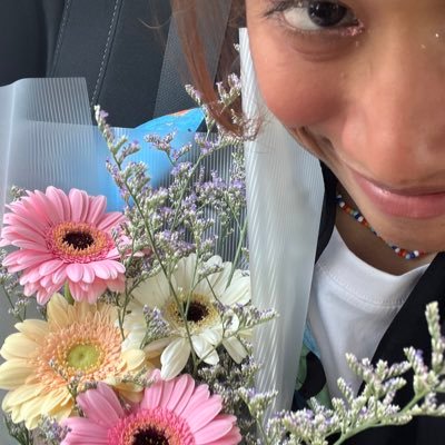 just a girl loves to travel and yap.I want to solo traveling for the first time around Asia,saving up..Sharing my thoughts here lol idk how this works