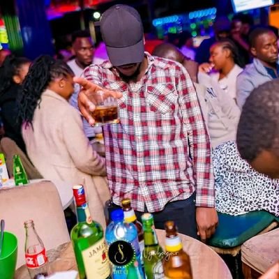 NyaberiRaphael's profile picture. 