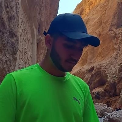 alietaheri's profile picture. 𝒀𝒆𝒔, 𝑰 𝒂𝒎 𝒔𝒕𝒊𝒍𝒍 𝒂𝒍𝒊𝒗𝒆