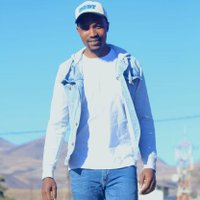 N.o.l.o (@nolomokebe77) 's Twitter Profile